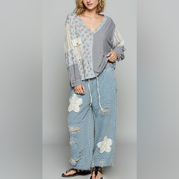 POL NWT Floral Patchwork Gray/Charcoal with floral Print Top. Poly/Cotton Blend - Picture 6 of 12